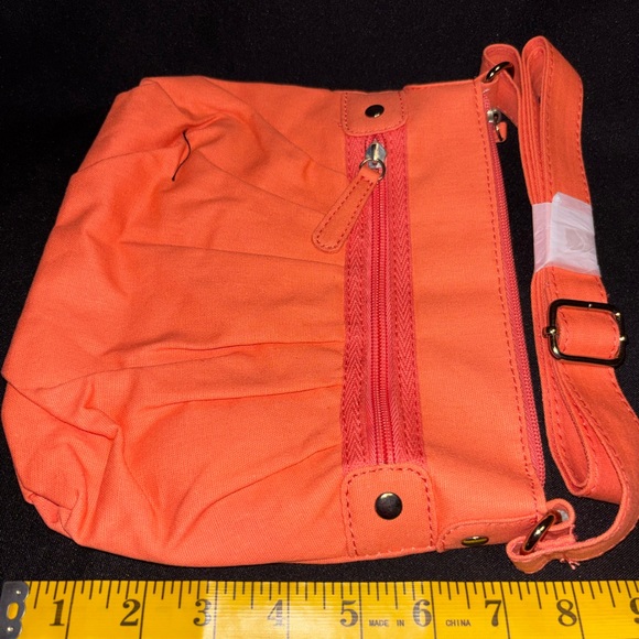 Lightweight fashion Crossbody Bag - Picture 2 of 6